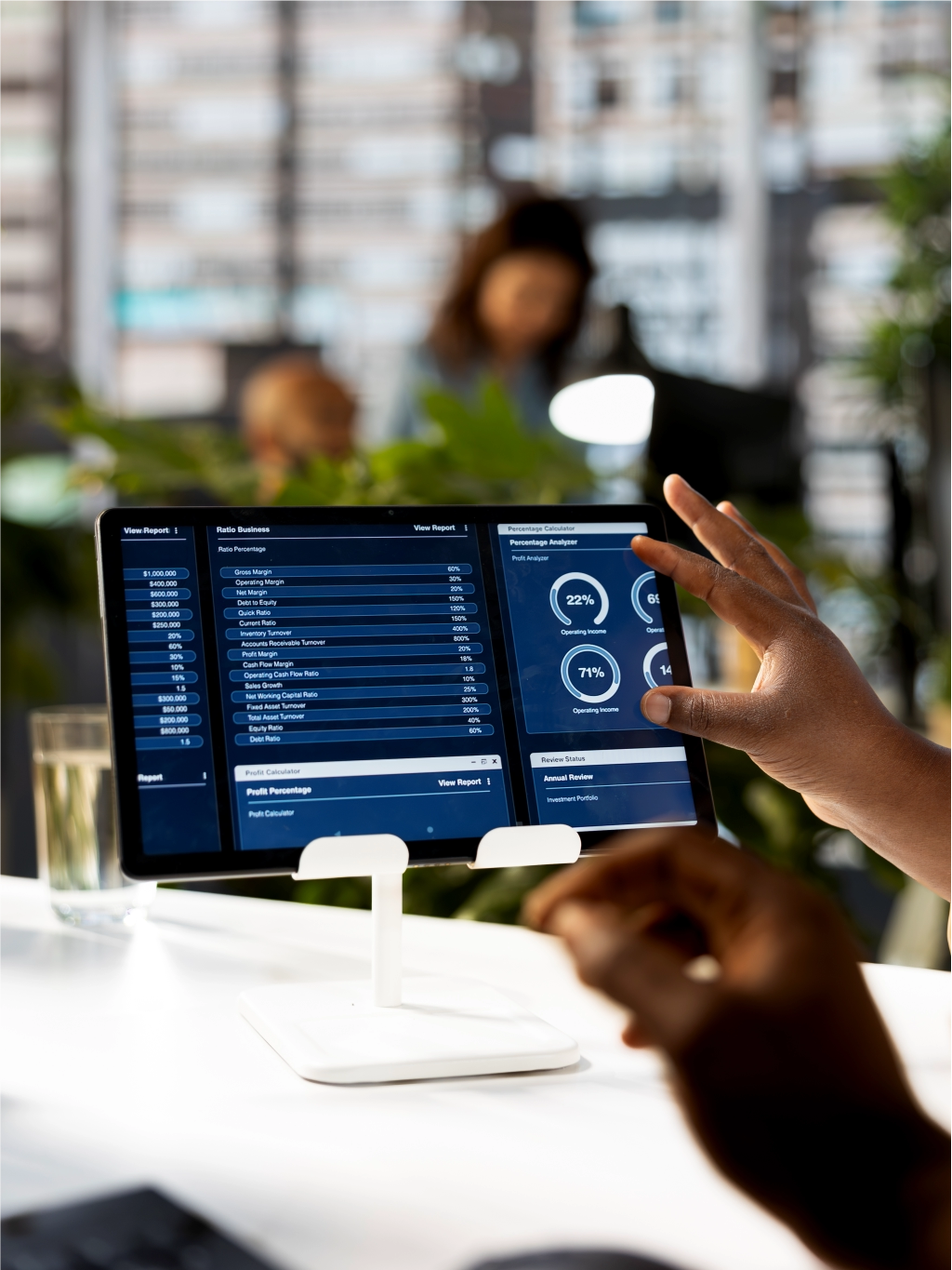 Equipe AxiomWeb em reunião estratégica